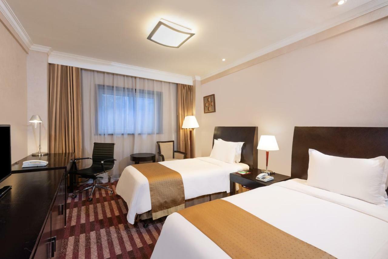 Holiday Inn Downtown Shanghai Exteriör bild
