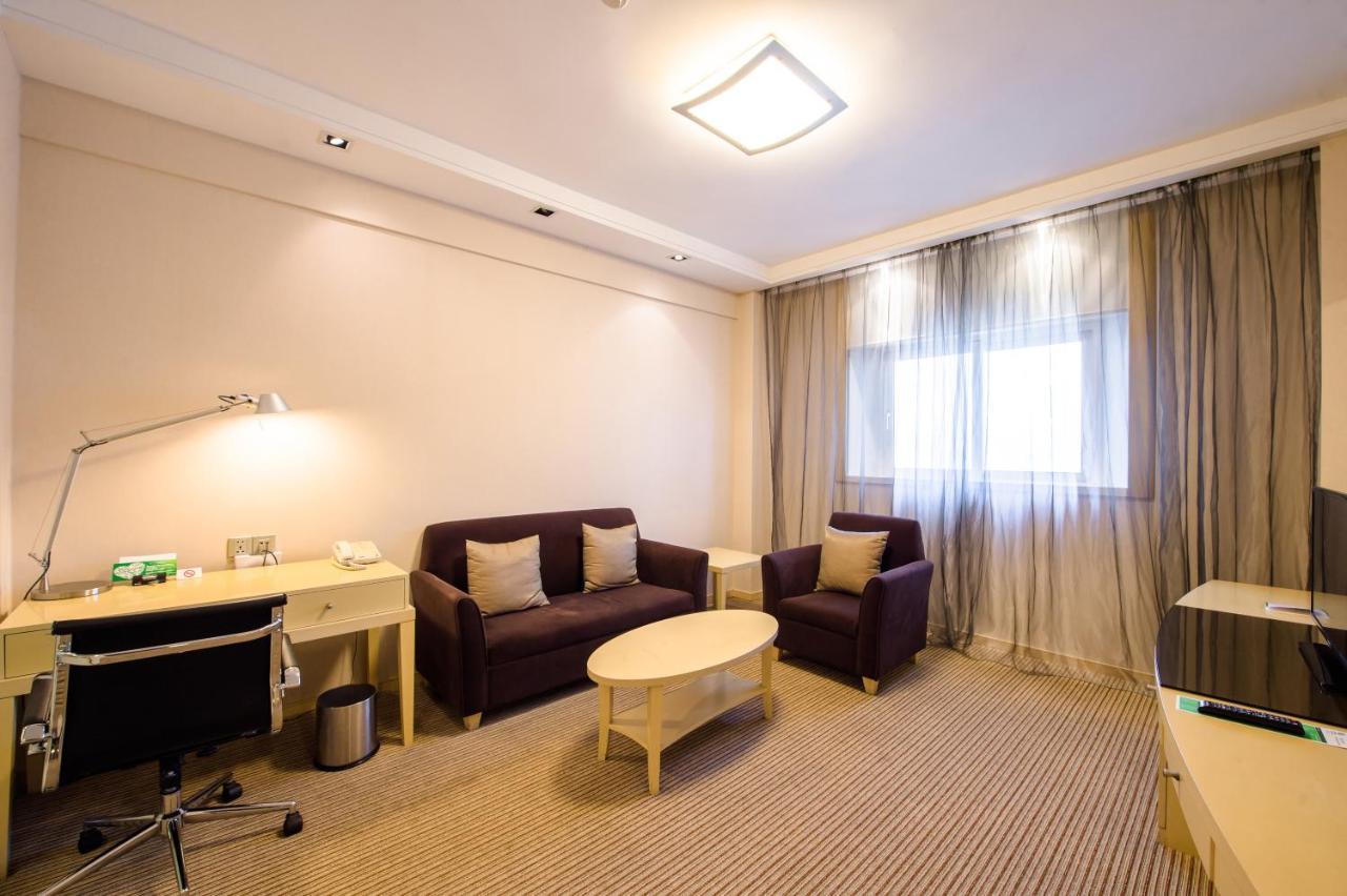 Holiday Inn Downtown Shanghai Exteriör bild